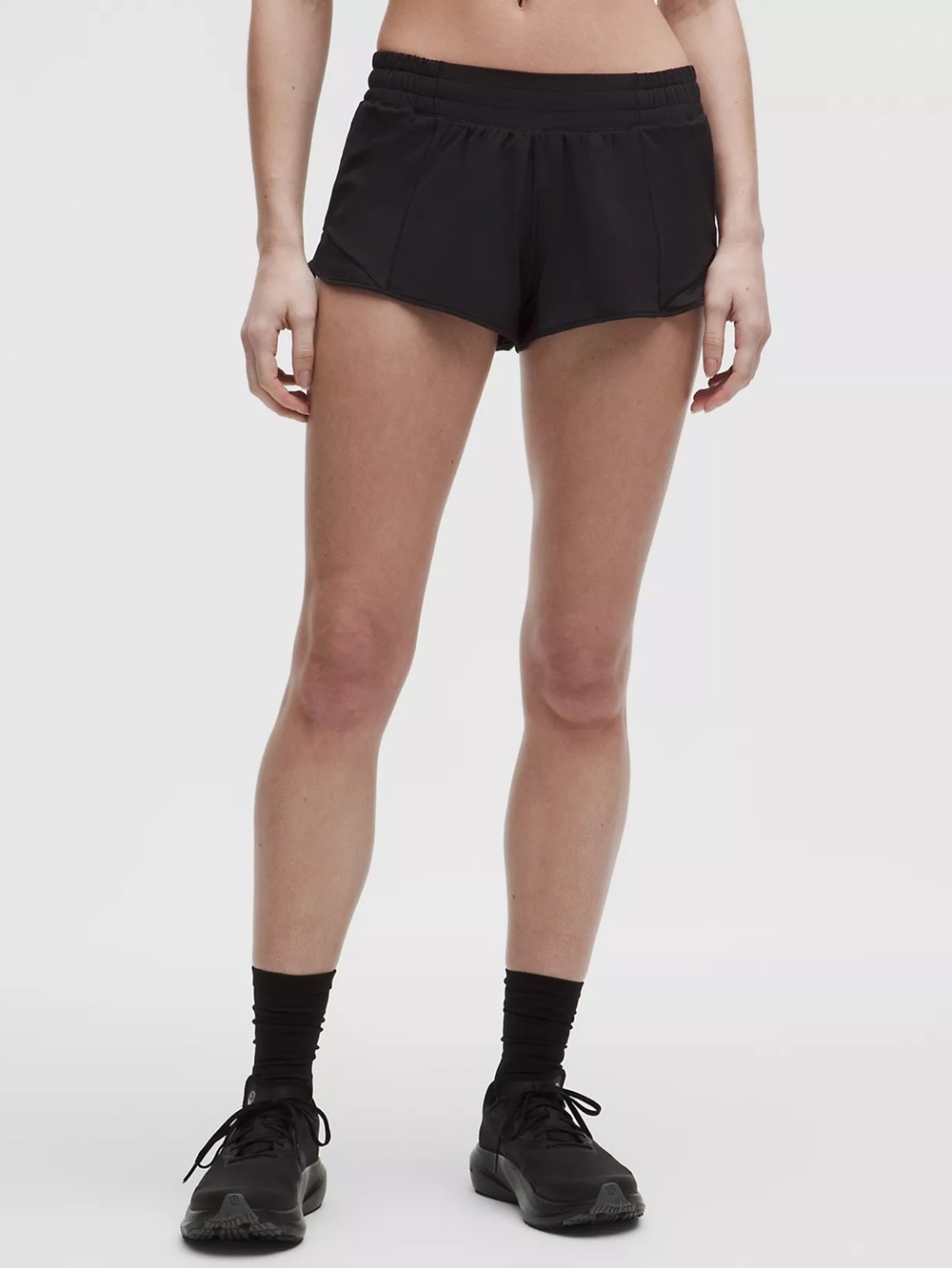 Lululemon Hotty Hot Low-Rise Lined Short 2.5"